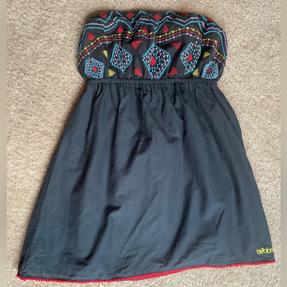 Women’s/Juniors Billabong Tube Top with colorful stitching Details-Size small